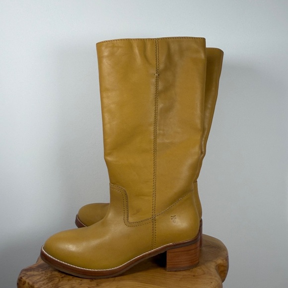 Frye Shoes - NWOT Frye Banana Camryn Boots